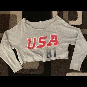 Crop USA sweater